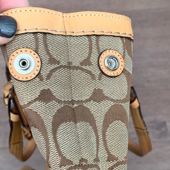 Coach Handbag - Picture 5 of 8